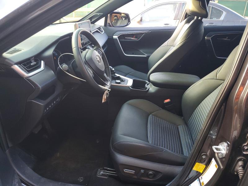 64015866 :رقم المزاد ، JTME6RFV2NJ014642 vin ، 2022 Toyota Rav4 مزاد بيع