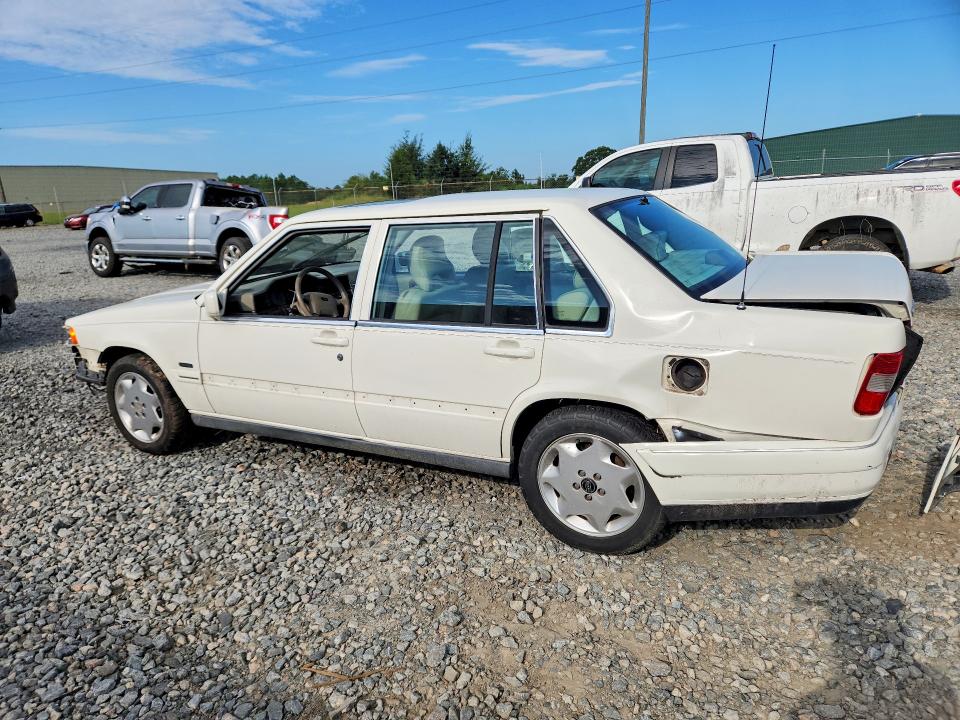 1998 Volvo S90 მანქანა იყიდება აუქციონზე, vin: YV1KS9600W1138181, აუქციონის ნომერი: 64831806