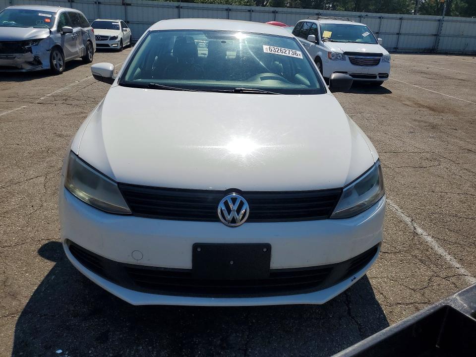 2014 Volkswagen Jetta მანქანა იყიდება აუქციონზე, vin: 3VWD17AJXEM364958, აუქციონის ნომერი: 63262736