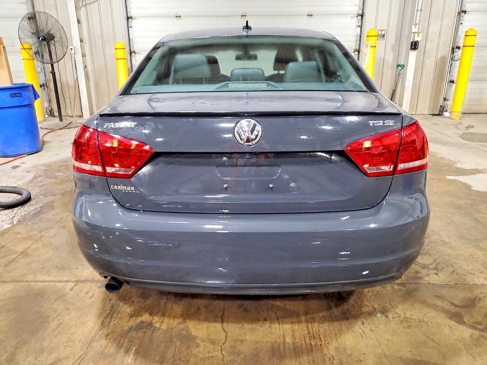 Продажа на аукционе авто 2015 Volkswagen Passat, vin: 1VWBT7A35FC014997, номер лота: 65809786