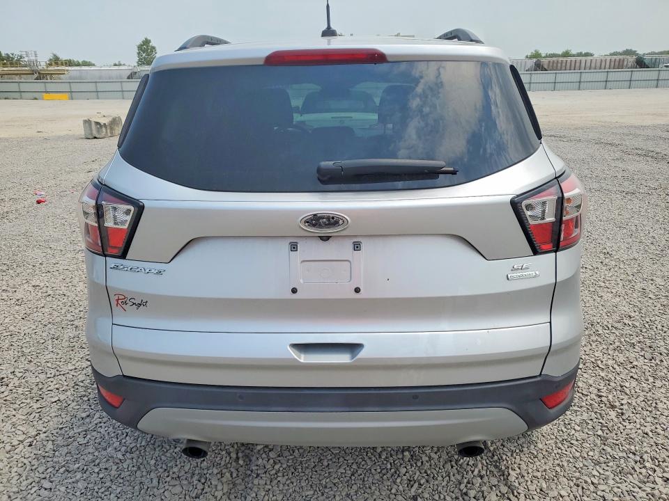 Продажа на аукционе авто 2017 Ford Escape, vin: 1FMCU0GD2HUE90760, номер лота: 63741256