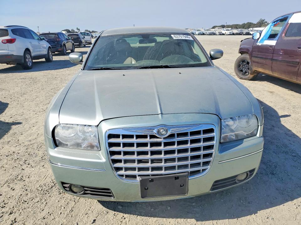 63701946 :رقم المزاد ، 2C3KA53GX6H388164 vin ، 2006 Chrysler 300 مزاد بيع