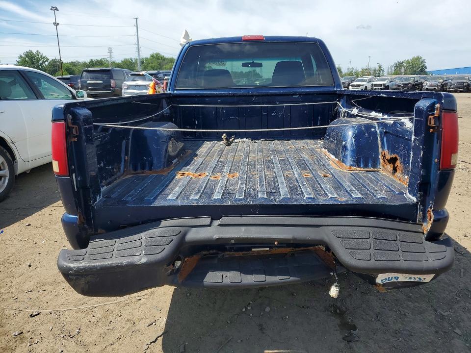 65724526 :رقم المزاد ، 1GCCS195428146952 vin ، 2002 Chevrolet S Truck مزاد بيع