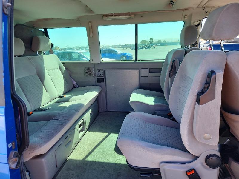 63251786 :رقم المزاد ، WV2MB47011H137087 vin ، 2001 Volkswagen Eurovan مزاد بيع
