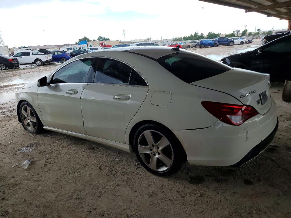 64503106 :رقم المزاد ، WDDSJ4EB5HN444955 vin ، 2017 Mercedes-benz Cla مزاد بيع