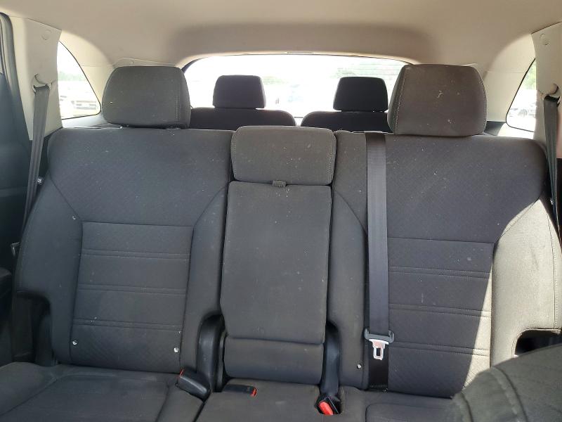 64535856 :رقم المزاد ، 5XYPGDA33HG293943 vin ، 2017 Kia Sorento مزاد بيع