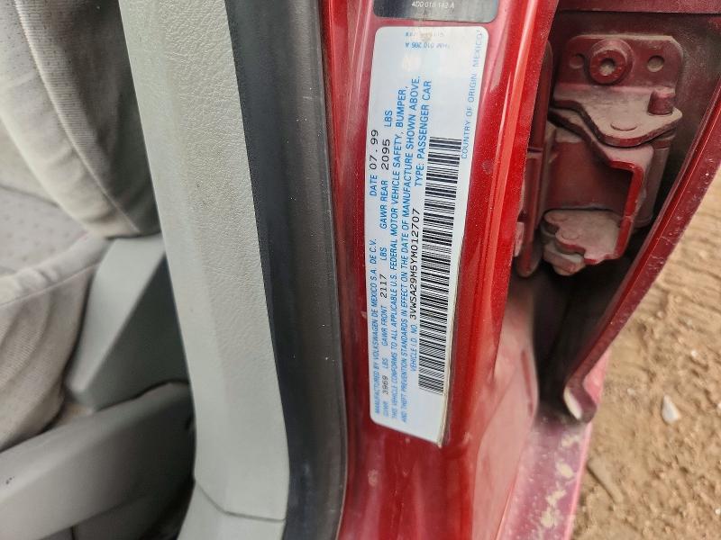 64659196 :رقم المزاد ، 3VWSA29M5YM012707 vin ، 2000 Volkswagen Jetta مزاد بيع