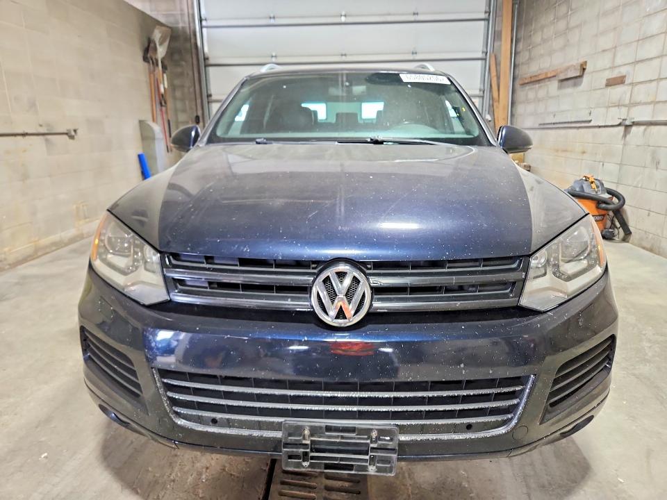Продажа на аукционе авто 2014 Volkswagen Touareg, vin: WVGEP9BP4ED008582, номер лота: 65805256