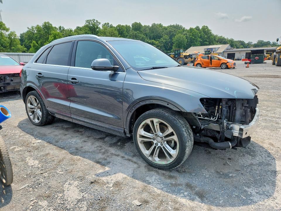 Продажа на аукционе авто 2018 Audi Q3, vin: WA1JCCFS0JR006734, номер лота: 64197136