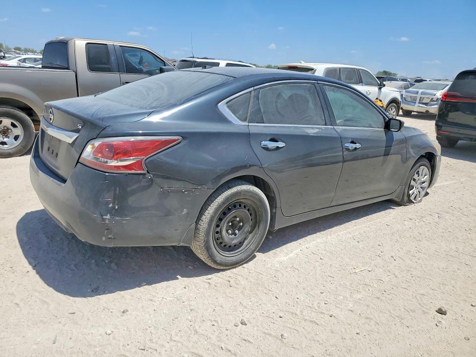 65152846 :رقم المزاد ، 1N4AL3APXFN315785 vin ، 2015 Nissan Altima مزاد بيع