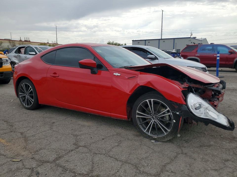 64788116 :رقم المزاد ، JF1ZNAA18F8702671 vin ، 2015 Scion Fr-s مزاد بيع