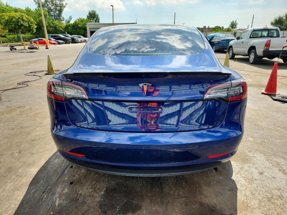66130206 :رقم المزاد ، 5YJ3E1EA5NF287379 vin ، 2022 Tesla Model 3 مزاد بيع