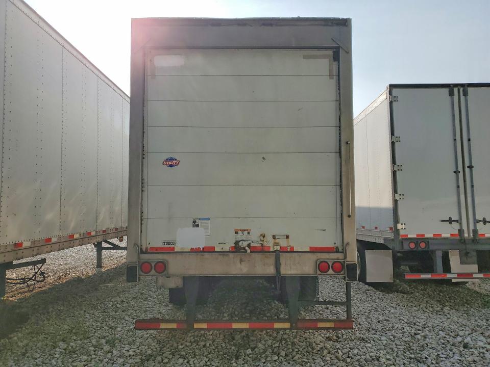 64015386 :رقم المزاد ، 1UYVS2489K6680137 vin ، 2019 Utility Vs2ra مزاد بيع