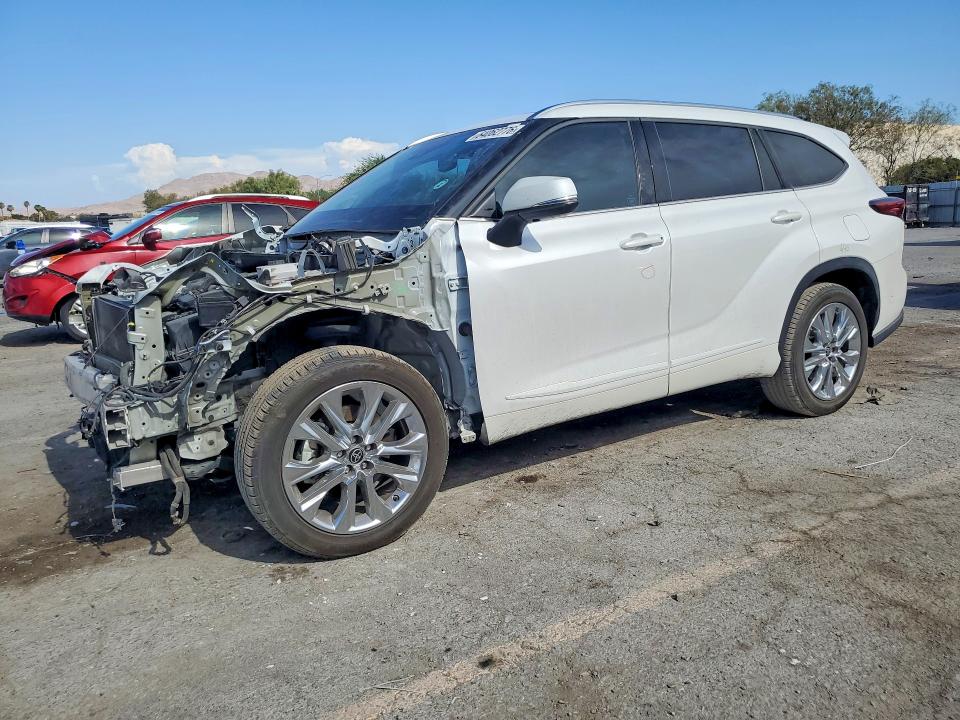 2023 Toyota Highlander Hybrid მანქანა იყიდება აუქციონზე, vin: 5TDYARAH4PS522887, აუქციონის ნომერი: 64062776