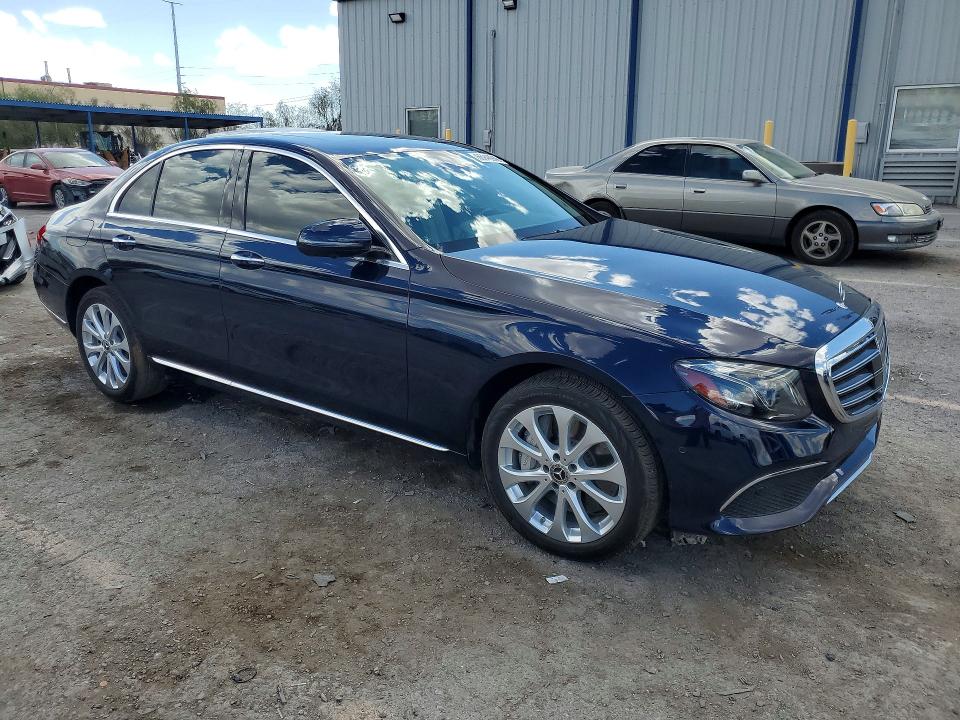 Auction sale of the 2018 Mercedes-benz E, vin: WDDZF6GB4JA406851, lot number: 66940946