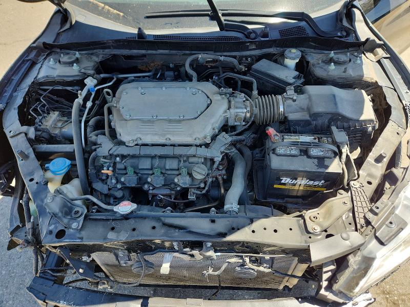 65367686 :رقم المزاد ، 1HGCR3F94GA031672 vin ، 2016 Honda Accord مزاد بيع