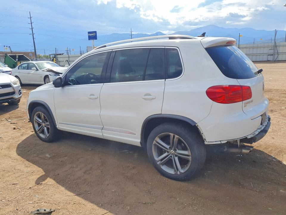 2017 Volkswagen Tiguan მანქანა იყიდება აუქციონზე, vin: WVGTV7AX7HK007929, აუქციონის ნომერი: 65229176