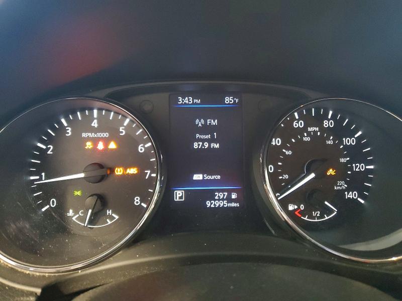 65056406 :رقم المزاد ، 5N1AT2MT8JC828529 vin ، 2018 Nissan Rogue مزاد بيع