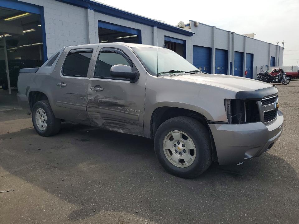 64671776 :رقم المزاد ، 3GNFK12049G239770 vin ، 2009 Chevrolet Avalanche مزاد بيع