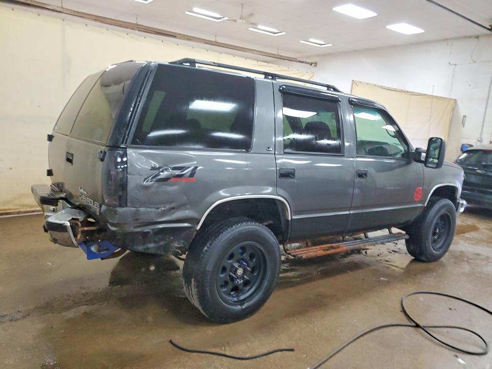 66785806 :رقم المزاد ، 1GNEK13R2XJ525959 vin ، 1999 Chevrolet Tahoe مزاد بيع