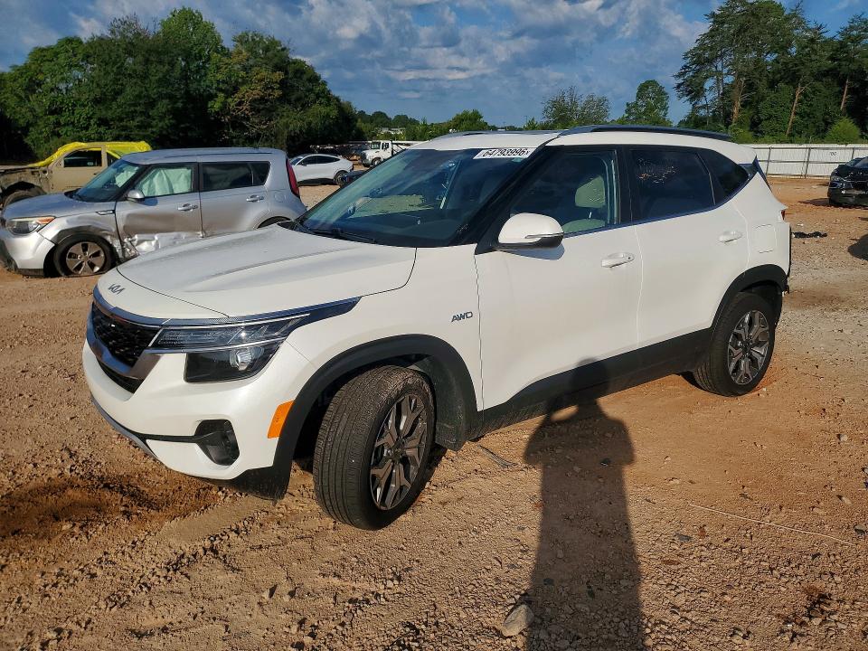 Продаж на аукціоні авто 2023 Kia Seltos, vin: KNDERCAA0P7406897, номер лоту: 64793996