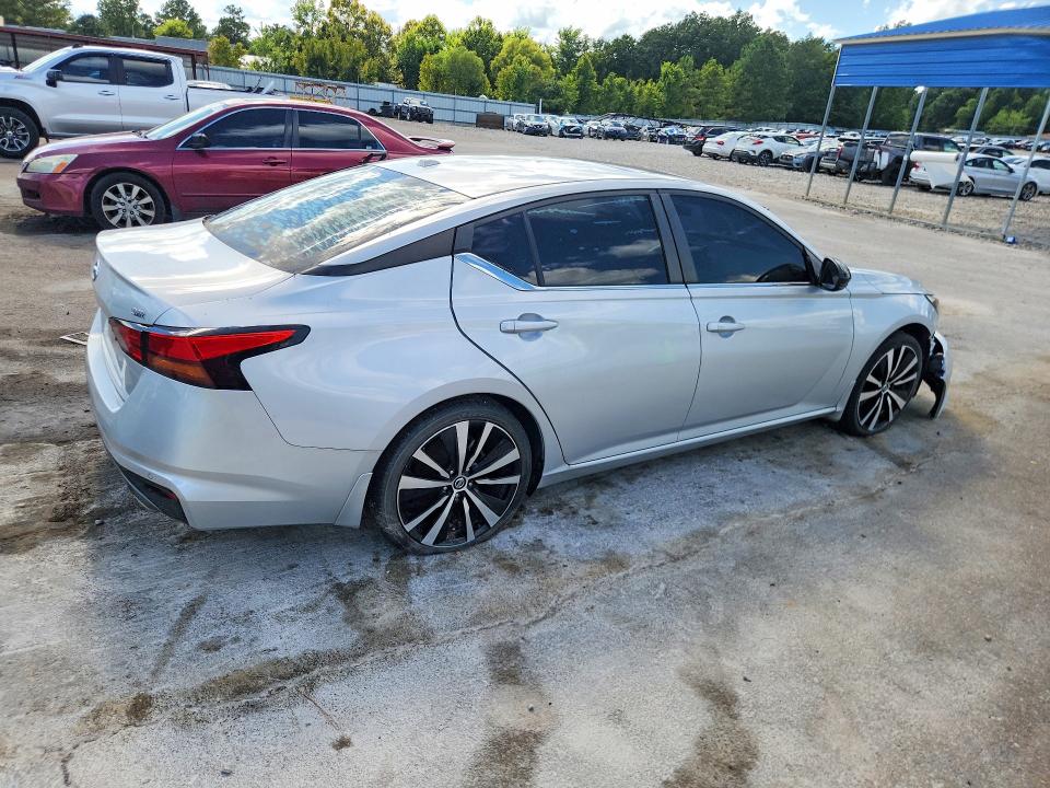 2020 Nissan Altima მანქანა იყიდება აუქციონზე, vin: 1N4BL4CV8LC118093, აუქციონის ნომერი: 61300626