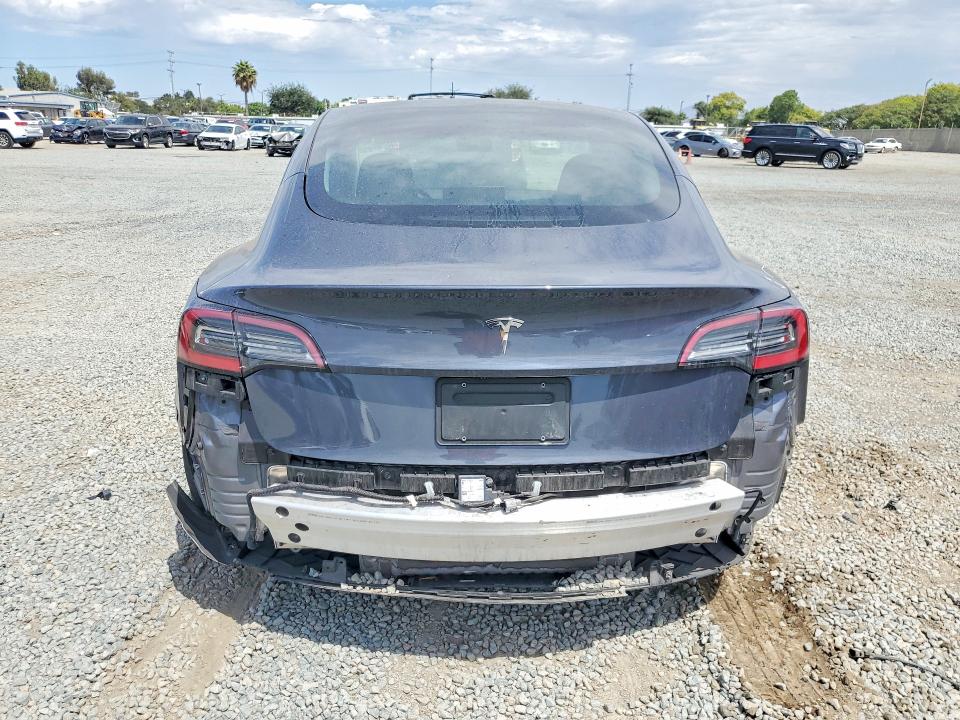 66104666 :رقم المزاد ، 5YJ3E1EA4MF082392 vin ، 2021 Tesla Model 3 مزاد بيع