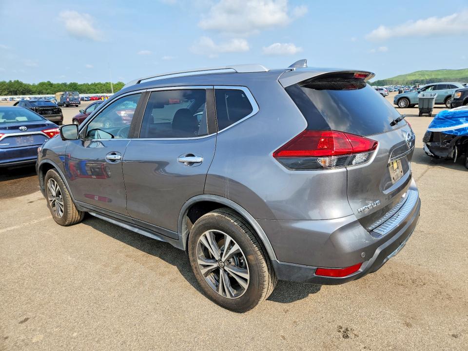 64572046 :رقم المزاد ، JN8AT2MV4LW136103 vin ، 2020 Nissan Rogue مزاد بيع