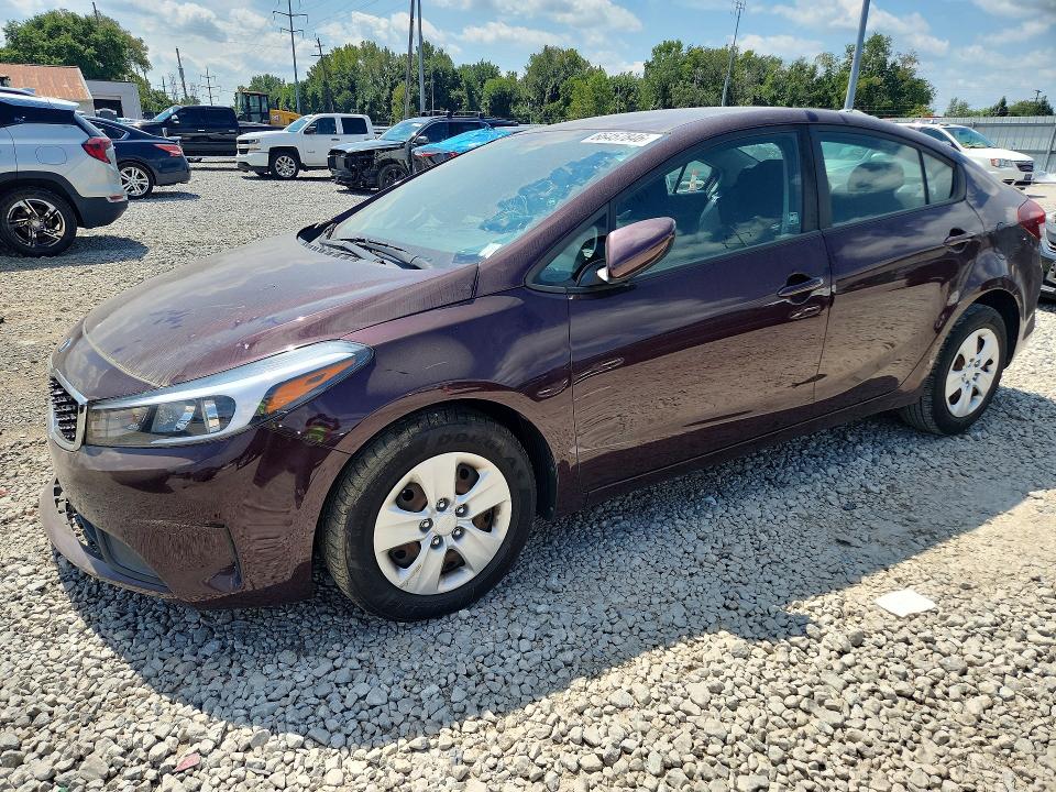 66457846 :رقم المزاد ، 3KPFK4A77HE083646 vin ، 2017 Kia Forte مزاد بيع