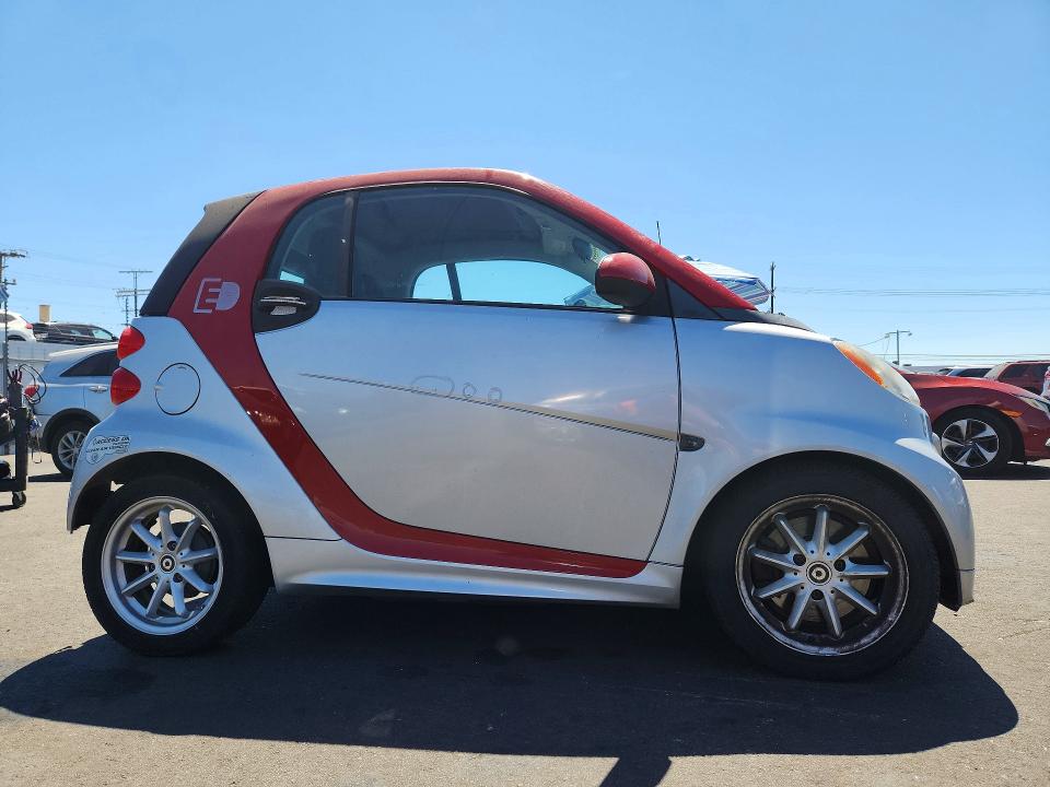 Aukcja sprzedaży 2015 Smart Fortwo, vin: WMEEJ9AA7FK836157, numer aukcji: 64696566
