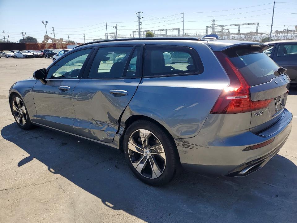 Продаж на аукціоні авто 2020 Volvo V60, vin: YV1102EM3L2374567, номер лоту: 65775006