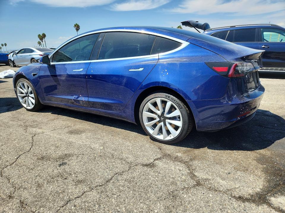 66112826 :رقم المزاد ، 5YJE1EBXLF788001 vin ، 2020 Tesla Model 3 مزاد بيع