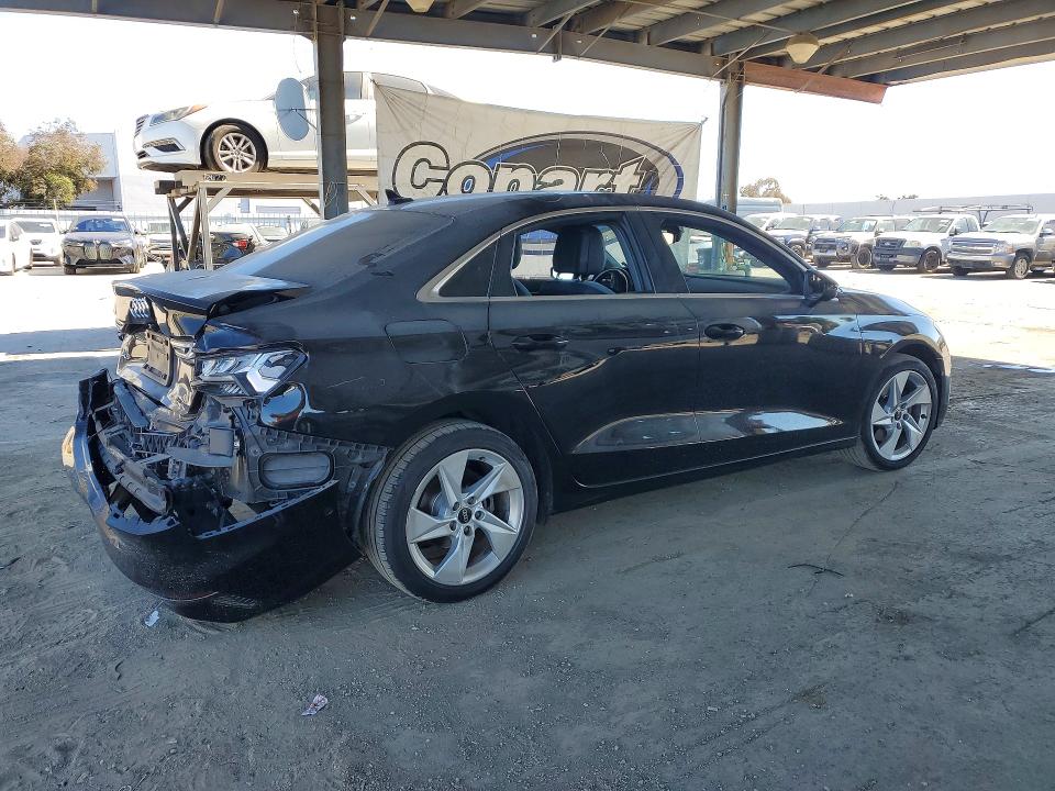 2023 Audi A3 მანქანა იყიდება აუქციონზე, vin: WAUAUDGYXPA075561, აუქციონის ნომერი: 65181026