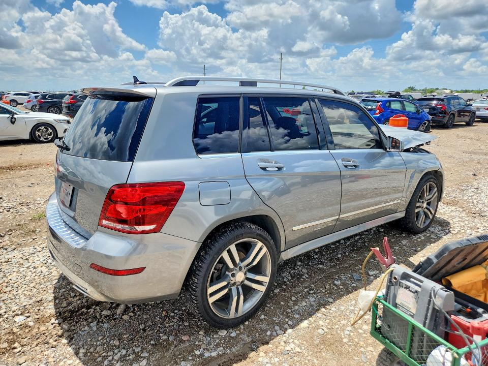 2013 Mercedes-benz Glk მანქანა იყიდება აუქციონზე, vin: WDCGG5HB8DG134629, აუქციონის ნომერი: 64741686