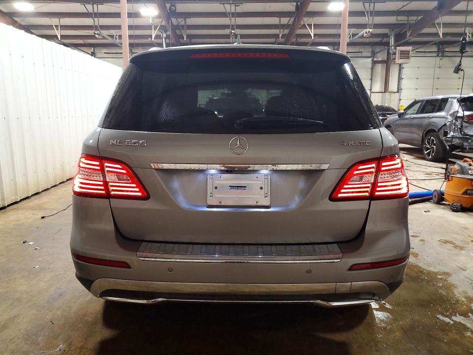 2013 Mercedes-benz Ml მანქანა იყიდება აუქციონზე, vin: 4JGDA5HB8DA231208, აუქციონის ნომერი: 64471426