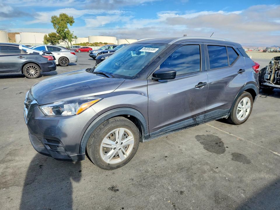 Auction sale of the 2019 Nissan Kicks, vin: 3N1CP5CU5KL564983, lot number: 66306336
