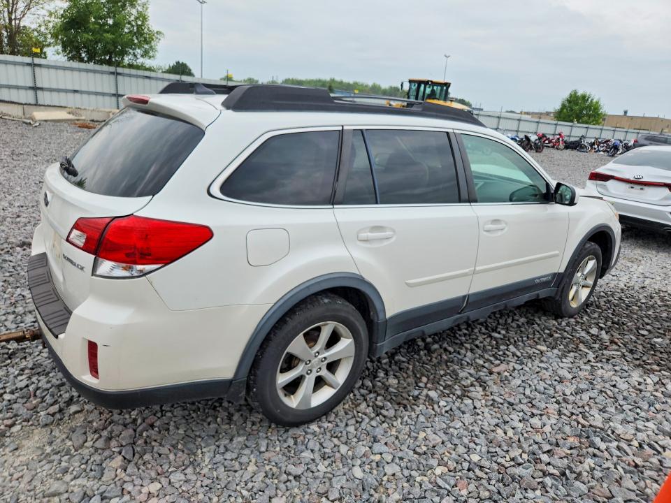 63344896 :رقم المزاد ، 4S4BRCLC8E3309738 vin ، 2014 Subaru Outback مزاد بيع
