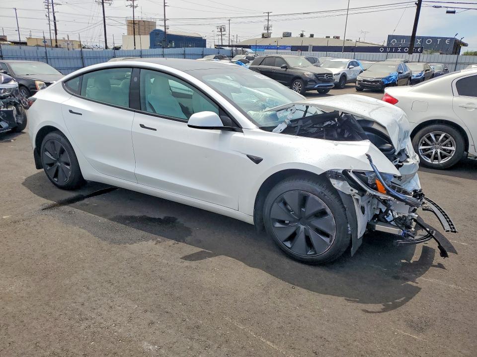 2025 Tesla Model 3 მანქანა იყიდება აუქციონზე, vin: 5YJ3E1EAXSF904934, აუქციონის ნომერი: 65222316