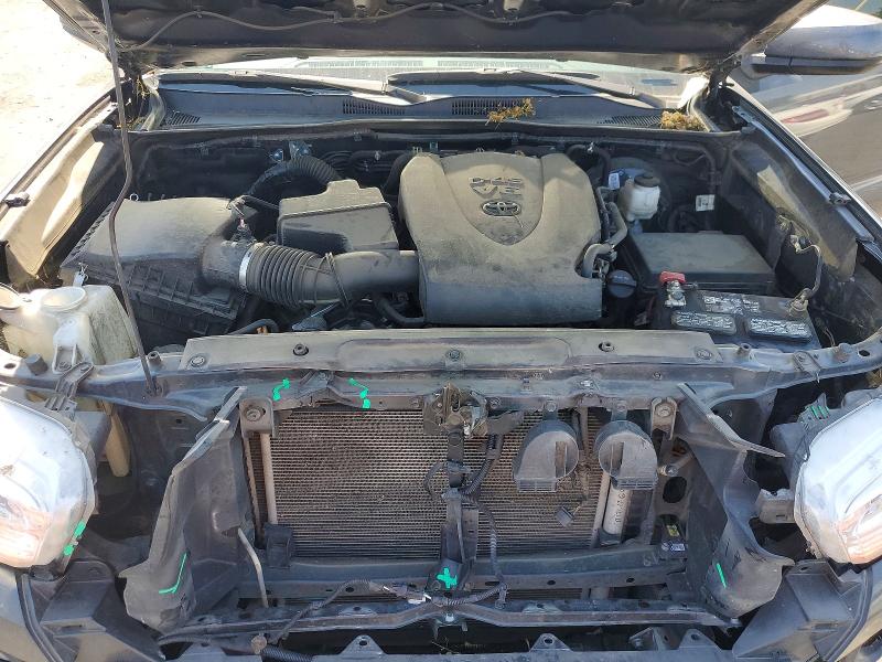 64293656 :رقم المزاد ، 3TMAZ5CN7NM189989 vin ، 2022 Toyota Tacoma مزاد بيع