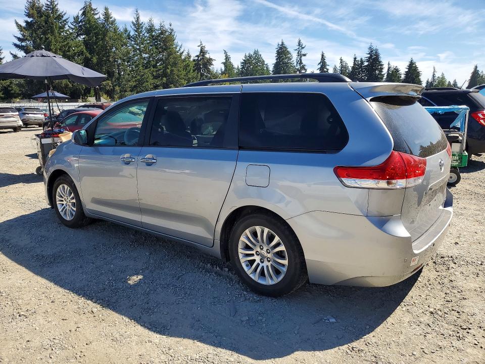 2014 Toyota Sienna მანქანა იყიდება აუქციონზე, vin: 5TDYK3DC6ES507959, აუქციონის ნომერი: 66499716