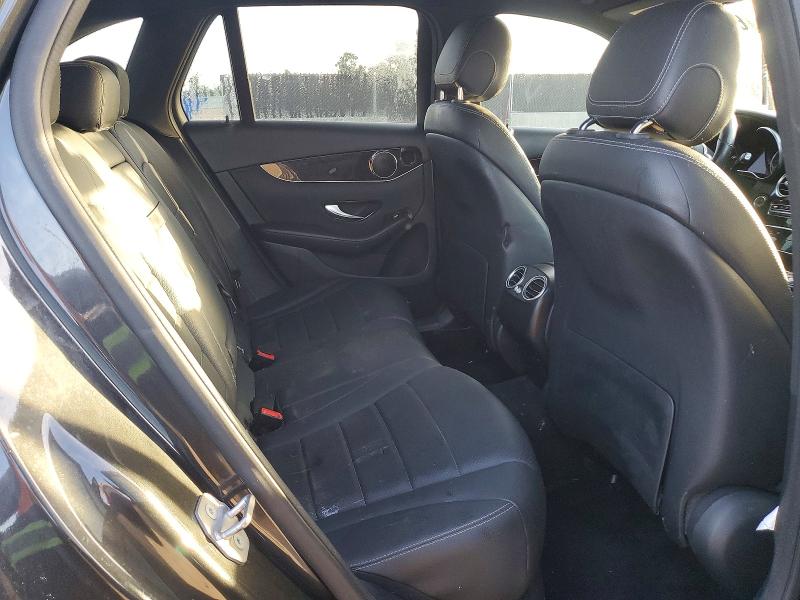 64260136 :رقم المزاد ، W1N0G8DB4LF779273 vin ، 2020 Mercedes-benz Glc مزاد بيع