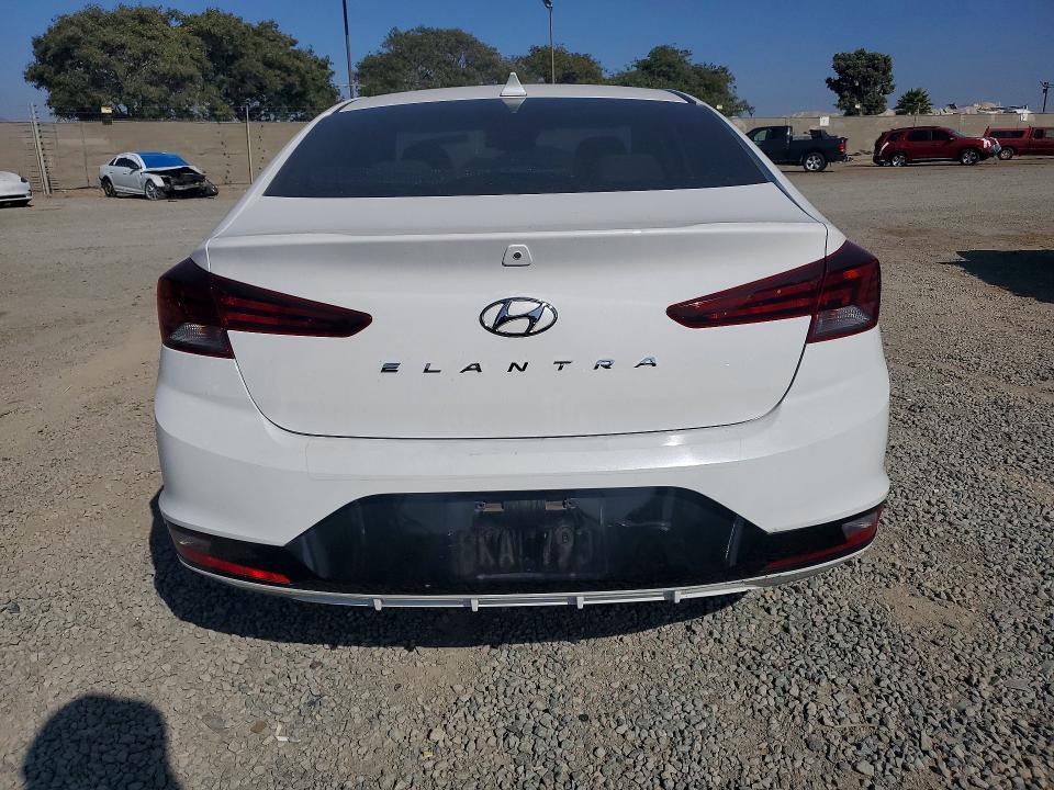 Продаж на аукціоні авто 2019 Hyundai Elantra, vin: 5NPD84LF9KH462323, номер лоту: 63625386