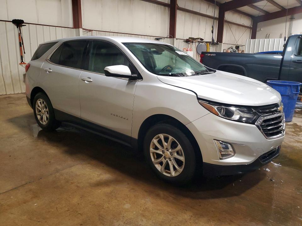 Продажа на аукционе авто 2018 Chevrolet Equinox, vin: 2GNAXJEV9J6210834, номер лота: 63352346