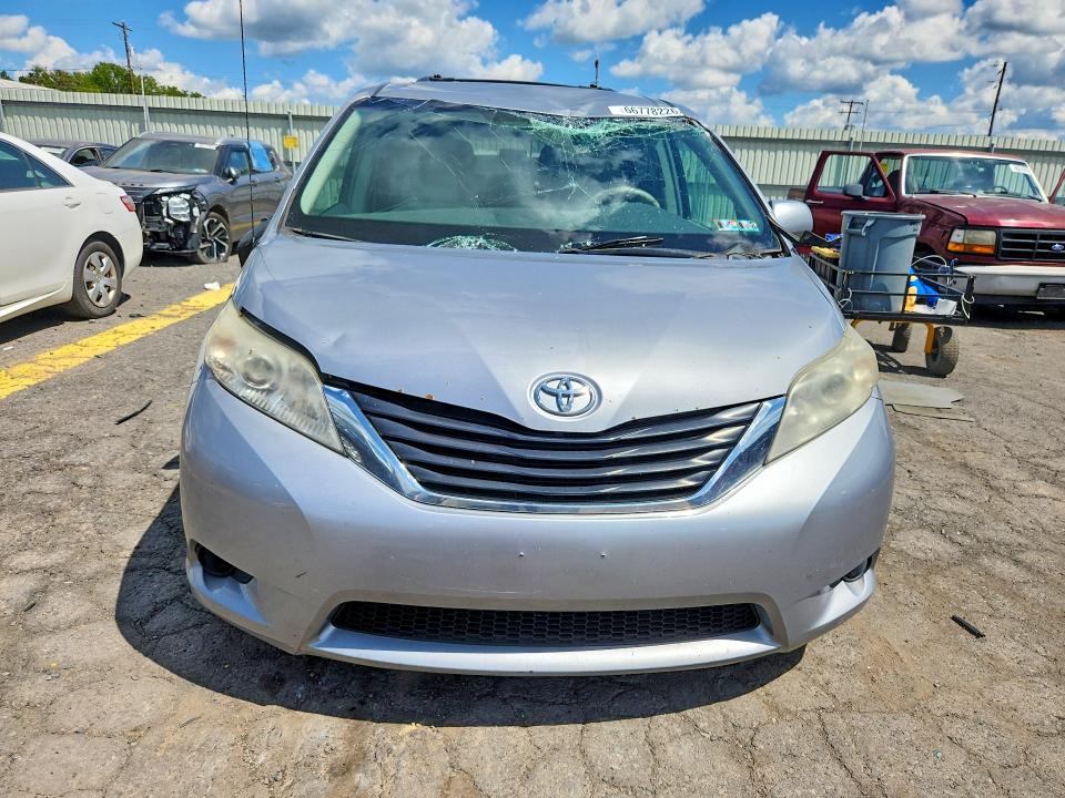 2012 Toyota Sienna მანქანა იყიდება აუქციონზე, vin: 5TDKK3DC8CS196649, აუქციონის ნომერი: 66778226