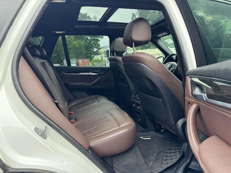 Продаж на аукціоні авто 2018 Bmw X5, vin: 5UXKT0C55J0W02707, номер лоту: 64011676