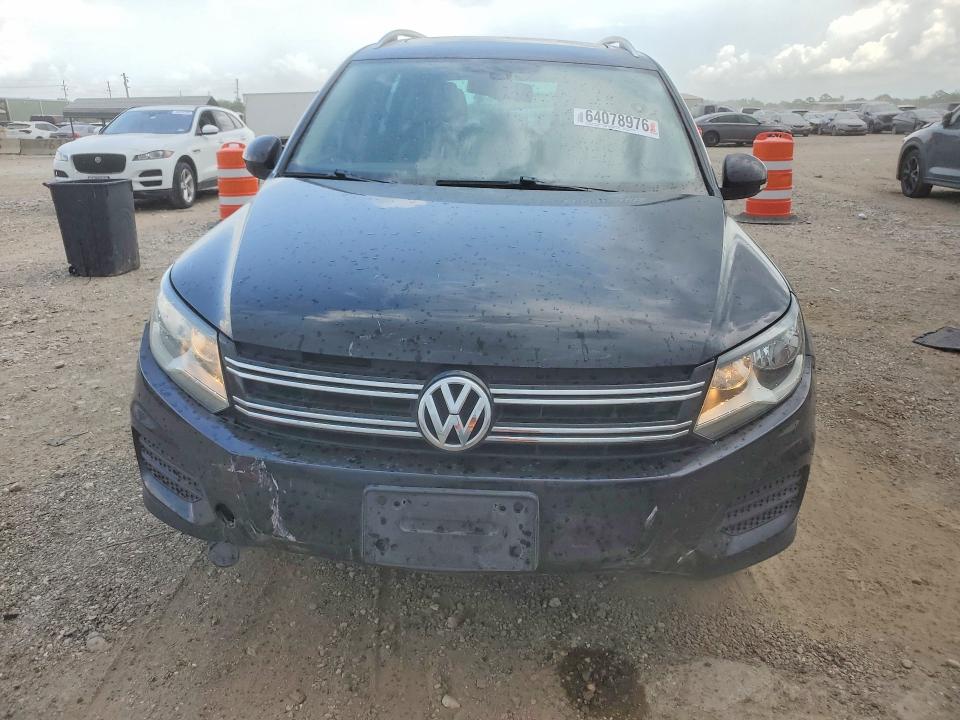 2017 Volkswagen Tiguan მანქანა იყიდება აუქციონზე, vin: WVGSV7AX8HK014965, აუქციონის ნომერი: 64078976