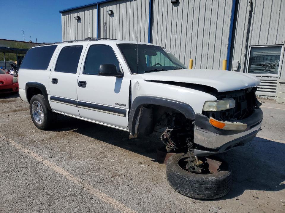 2000 Chevrolet Suburban მანქანა იყიდება აუქციონზე, vin: 3GNFK16T5YG155203, აუქციონის ნომერი: 66830936