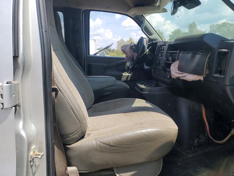 66111046 :رقم المزاد ، 1GAZGPFG3L1124884 vin ، 2020 Chevrolet Express G3500 مزاد بيع