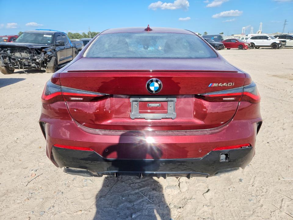 63575356 :رقم المزاد ، WBA83AP02NCH72317 vin ، 2022 Bmw M440i مزاد بيع