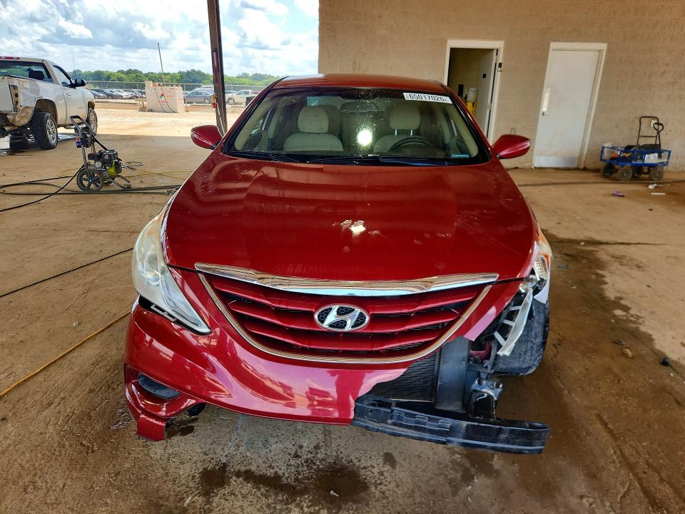 2013 Hyundai Sonata მანქანა იყიდება აუქციონზე, vin: 5NPEB4ACXDH549939, აუქციონის ნომერი: 65017026